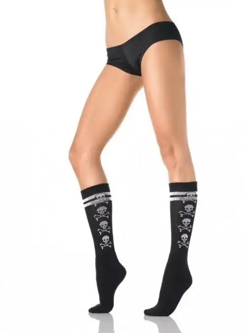 Высокие гольфы с черепами